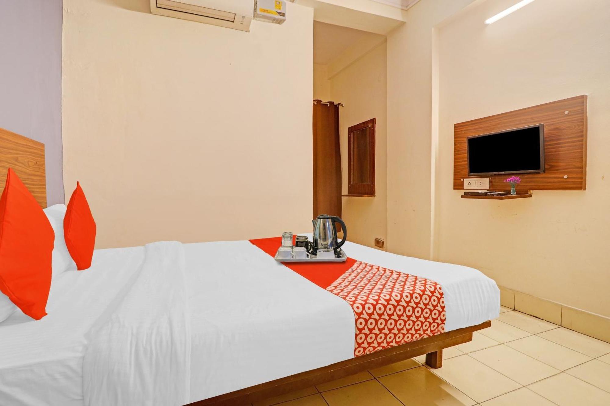 Collection O Paradise Circle Hyderabad Exterior foto